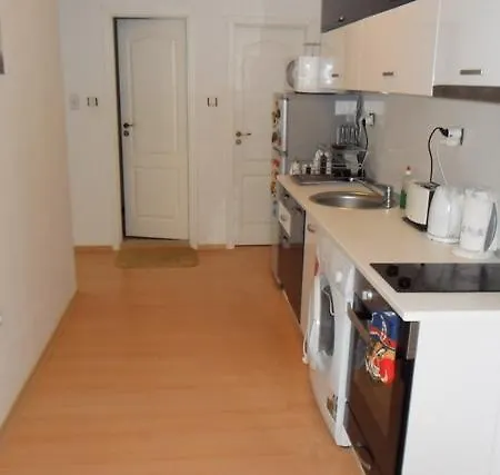 Chezmel Apartament Sunny Beach